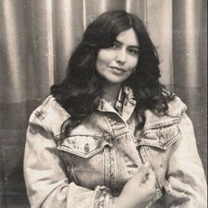 Meet your Posher, Alexandra